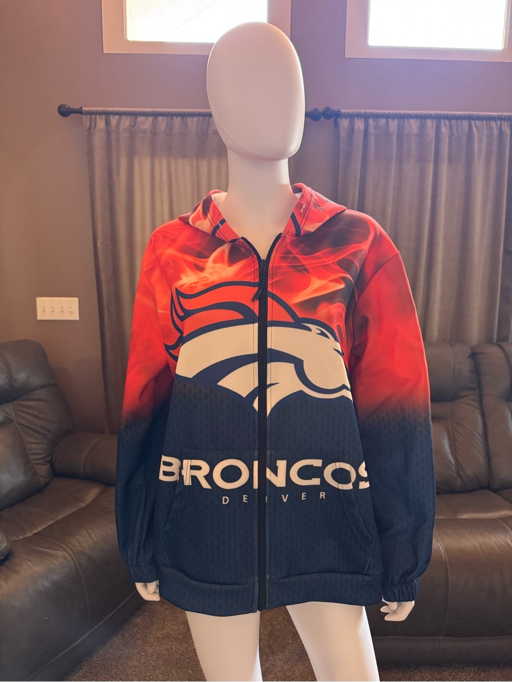 Denver Broncos Women's Red & Navy Full-Zip Puffer Hoodie